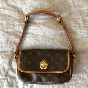 Louis Vuitton Tikal purse